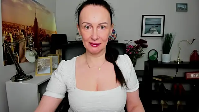 Snapshot of Velvet_Jasmine chatting on September 18, 5:42 am Velvet Jasmine online show from September 18, 5:42 am