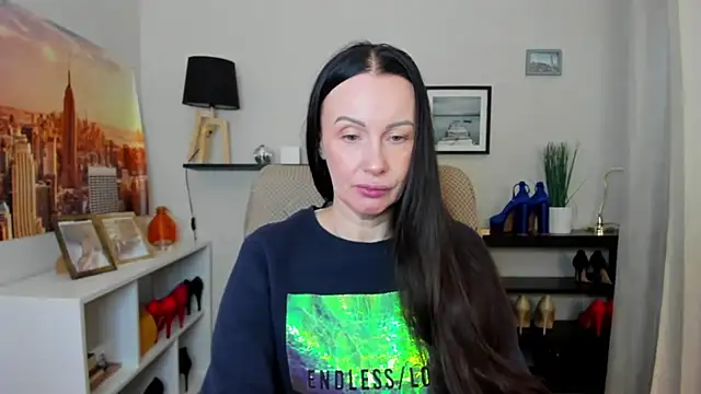 Velvet Jasmine online show from March 19, 6:28 am