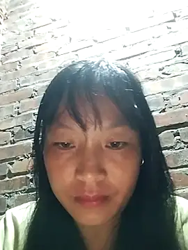 miss-su online show from October 10, 7:02 pm