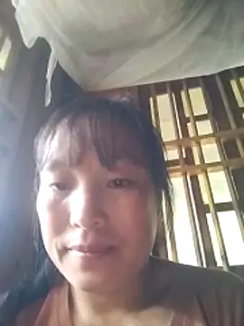 miss-su online show from October 19, 6:03 am