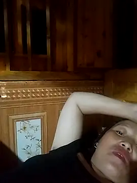 miss-su online show from July 29, 1:31 pm