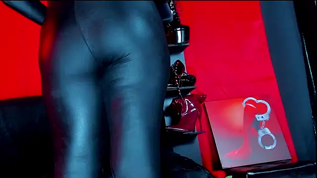 ArtemisaStone online show from December 15, 12:15 am