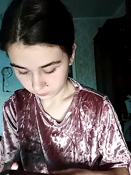 ToryTayler online show from September 25, 1:59 pm