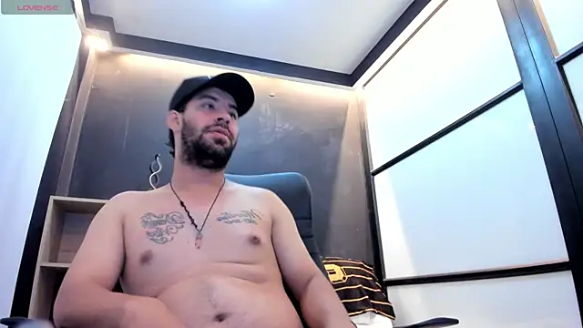 JhoanMontes online show from October 9, 7:34 pm