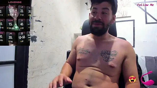 JhoanMontes online show from October 29, 7:48 pm