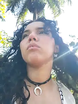 Snapshot of _IRENNE_ chatting on September 13, 8:41 pm IRENNE online show from September 13, 8:41 pm