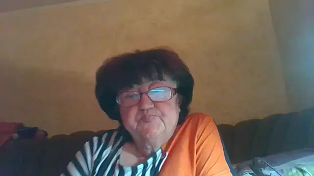 MilaSky5303 online show from September 30, 9:20 pm