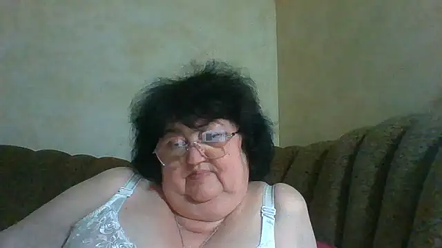 Snapshot of MilaSky5303 chatting on July 28, 7:39 pm MilaSky5303 online show from July 28, 7:39 pm