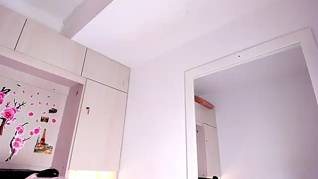 Snapshot of Stefannyevans_ chatting on October 9, 12:47 pm Stefannyevans  online show from October 9, 12:47 pm