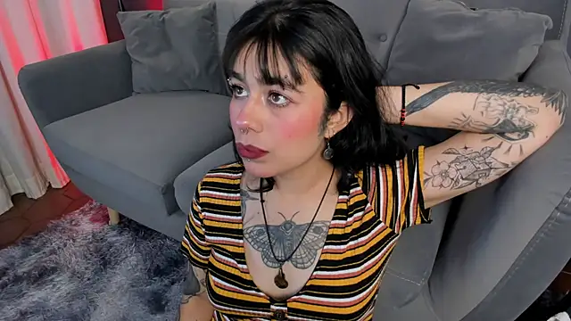 flower smith  online show from February 4, 11:38 am