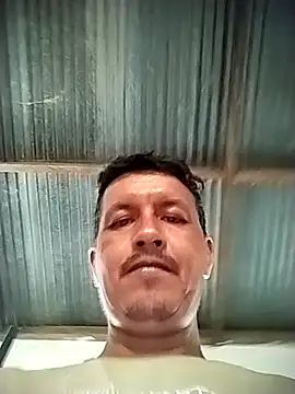 colombiano198720 online show from September 21, 4:08 pm