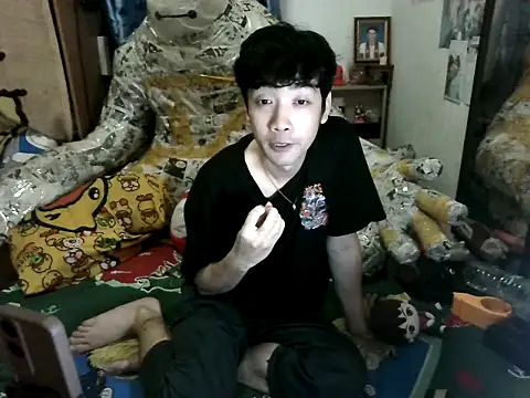 moaman190 online show from October 9, 4:49 pm