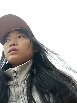 Ananine online show from December 5, 12:52 am