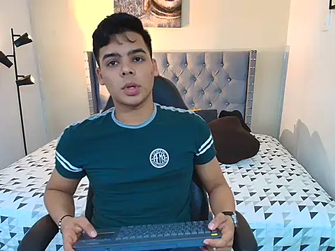 stewart mateo  online show from September 22, 2:02 am