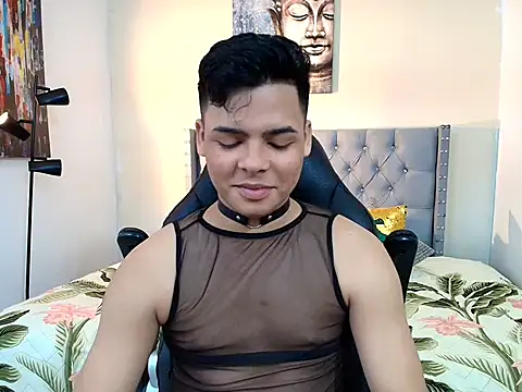 stewart mateo  online show from December 14, 2:17 am