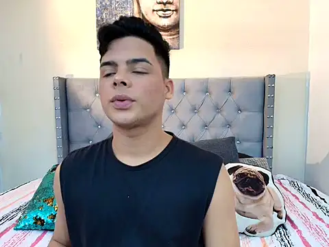 stewart mateo  online show from December 16, 2:05 am