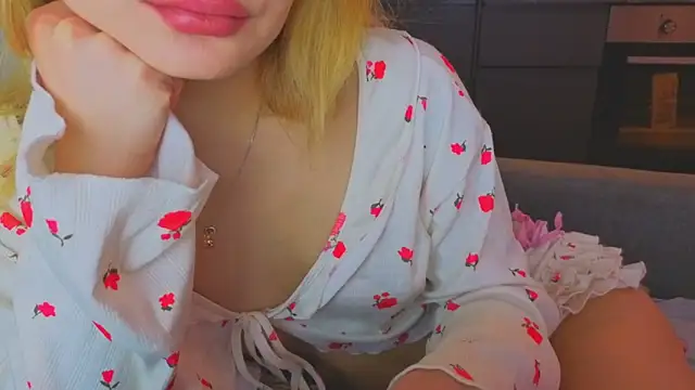 Snapshot of baobei03 chatting on March 3, 4:18 am baobei03 online show from March 3, 4:18 am