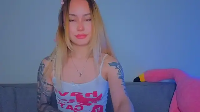 Snapshot of baobei03 chatting on March 9, 10:19 am baobei03 online show from March 9, 10:19 am