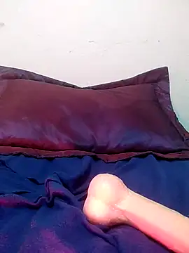 linalolo 12 online show from October 22, 5:13 pm