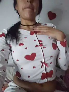 Snapshot of Queen_Ashly chatting on April 18, 3:10 am Queen Ashly online show from April 18, 3:10 am