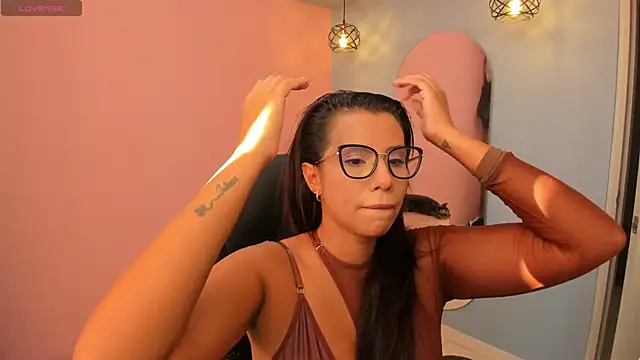  ashleyy 777 online show from February 11, 10:04 pm