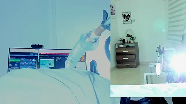 Rosy Emely online show from January 12, 9:25 am