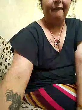 Snapshot of Jann_Riya333 chatting on September 9, 9:09 am Jann Riya333 online show from September 9, 9:09 am