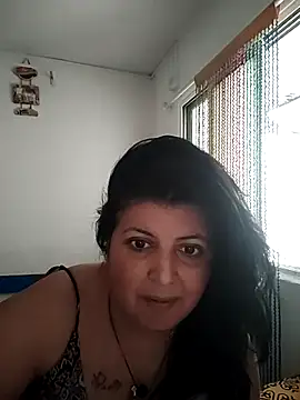 Snapshot of Jann_Riya333 chatting on March 5, 5:36 am Jann Riya333 online show from March 5, 5:36 am