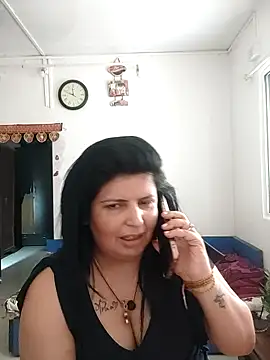 Snapshot of Jann_Riya333 chatting on March 30, 6:14 am Jann Riya333 online show from March 30, 6:14 am