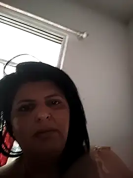 Snapshot of Jann_Riya333 chatting on April 4, 3:49 am Jann Riya333 online show from April 4, 3:49 am