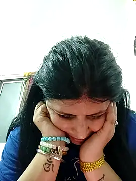 Snapshot of Jann_Riya333 chatting on April 5, 5:54 pm Jann Riya333 online show from April 5, 5:54 pm
