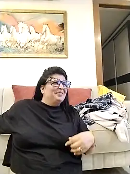 Snapshot of Jann_Riya333 chatting on April 7, 2:28 pm Jann Riya333 online show from April 7, 2:28 pm