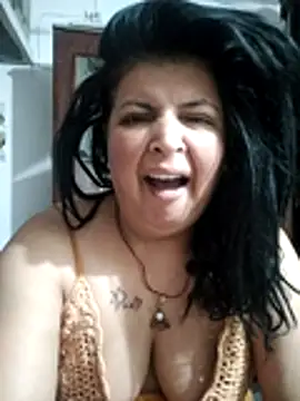 Snapshot of Jann_Riya333 chatting on April 17, 1:30 am Jann Riya333 online show from April 17, 1:30 am