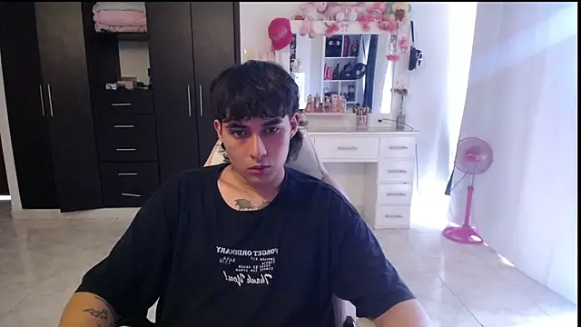 lanz nb online show from September 26, 7:51 pm