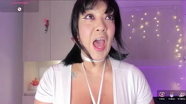 VickyRuiz  online show from June 10, 7:57 pm