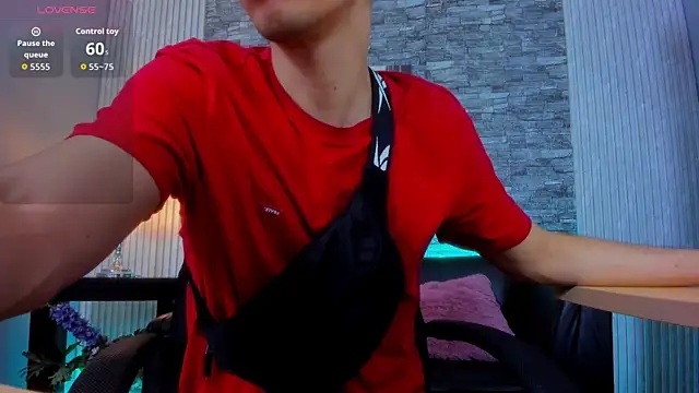 Snapshot of Alexander_gold chatting on October 17, 12:08 pm Alexander gold online show from October 17, 12:08 pm