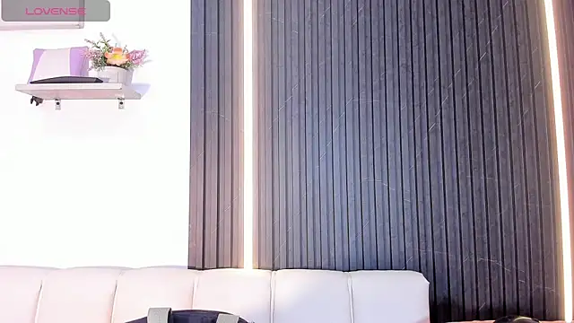 Gabrielaa Miller  online show from September 30, 7:41 pm