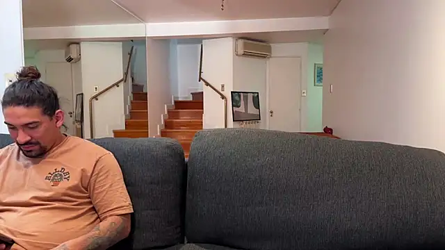 lenruy online show from February 6, 12:37 am