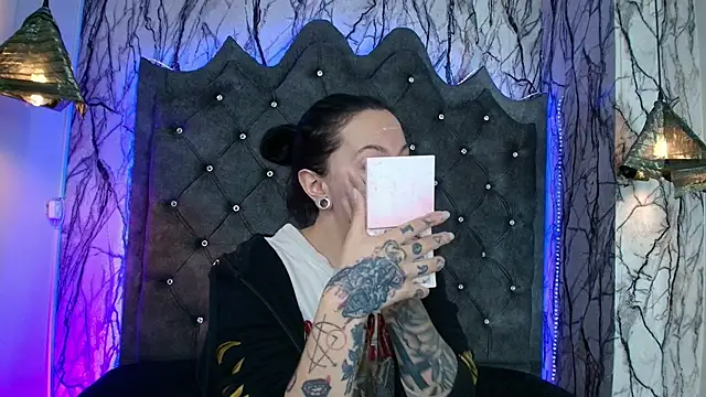 Snapshot of Zami_Escobar_of chatting on September 18, 6:32 pm Zami Escobar of online show from September 18, 6:32 pm