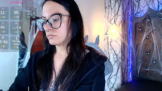 Snapshot of Zami_Escobar_of chatting on October 20, 6:41 pm Zami Escobar of online show from October 20, 6:41 pm