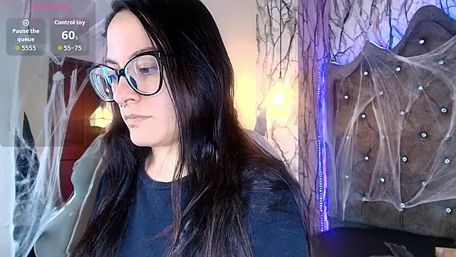 Snapshot of Zami_Escobar_of chatting on October 24, 6:37 pm Zami Escobar of online show from October 24, 6:37 pm