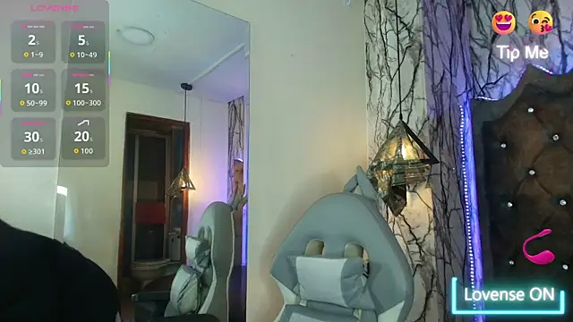 Snapshot of Zami_Escobar_of chatting on March 20, 6:46 pm Zami Escobar of online show from March 20, 6:46 pm