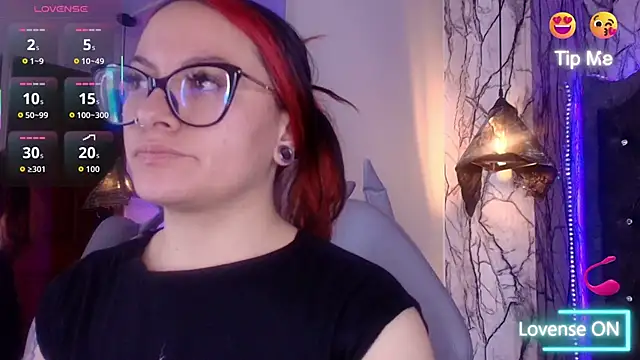 Snapshot of Zami_Escobar_of chatting on March 31, 5:46 pm Zami Escobar of online show from March 31, 5:46 pm