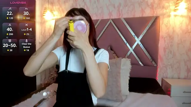 Candy Hott7 online show from March 19, 11:47 am