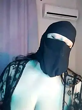 Snapshot of lilyan12 chatting on December 3, 9:57 pm lilyan12 online show from December 3, 9:57 pm