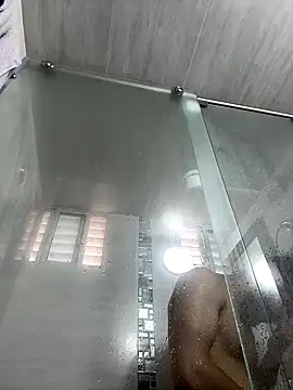 Snapshot of Diicaprio69 chatting on September 20, 8:32 pm Diicaprio69 online show from September 20, 8:32 pm