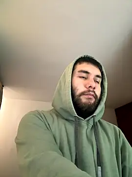 Snapshot of Diicaprio69 chatting on September 26, 8:46 pm Diicaprio69 online show from September 26, 8:46 pm