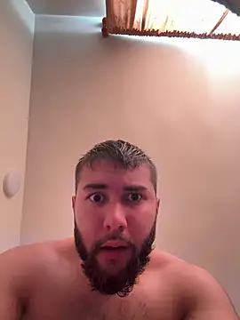 Snapshot of Diicaprio69 chatting on October 20, 7:36 pm Diicaprio69 online show from October 20, 7:36 pm