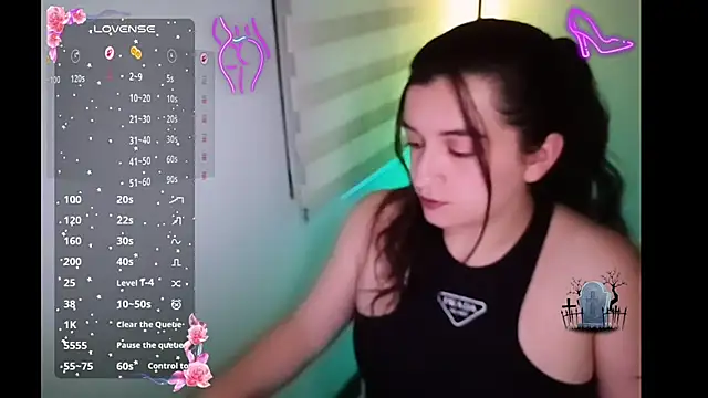 DanniG2000  online show from October 30, 4:25 am