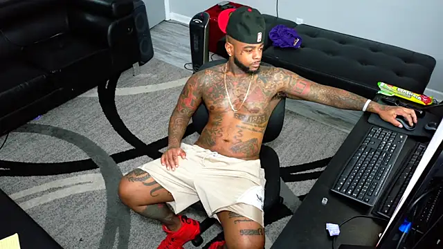 SLANGONDEMHOES online show from January 18, 7:06 pm